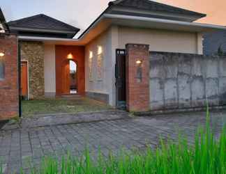 Exterior 2 Wanderlust Villa with Private Pool Central Ubud