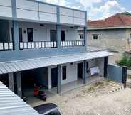 Exterior 3 RedDoorz @ Jalan Ryacudu Korpri Lampung