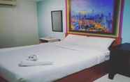 Kamar Tidur 7 Swing & Pillows @ KL Pekeliling (Formerly known as Swiss Cottage Hotel)