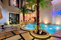 Kolam Renang Jun's Villa Tangerang 4BR Luxury Aesthetic & Homey