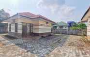 Exterior 5 Aman Guest House Redpartner