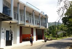 Exterior 4 Hotel O Sawang Sana Motel Syariah Near SMAN 1 Sangkapura