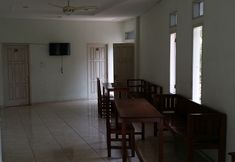 Lobby 5 Hotel O Sawang Sana Motel Syariah Near SMAN 1 Sangkapura