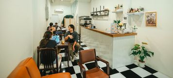 Others 6 Noir Cafe And Hostel - Chinatown