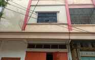 Exterior 3 OYO 93538 Millow Kost