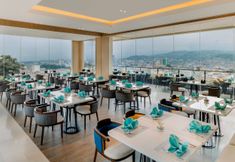 Restaurant 5 Holiday Inn LAMPUNG BUKIT RANDU by IHG, an IHG Hotel