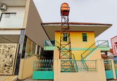 Luar Bangunan 2 SPOT ON 93539 Juan Guest House