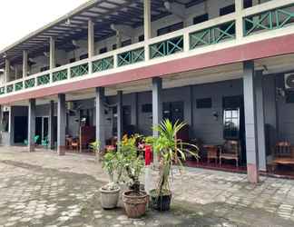 Bangunan 2 LestInn Homestay Monjali Mitra RedDoorz