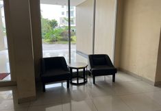 로비 5 OYO 93559 Apartemen Gateway Pasteur By Erik