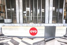 로비 OYO 93447 City Rooms Apartment