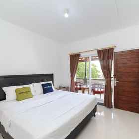 Bedroom 1 Urbanview Hotel Rasa Sayang Inn Tanjung Benoa Bali, Kawasan Hutan Tahura Ngurah Rai Hotels