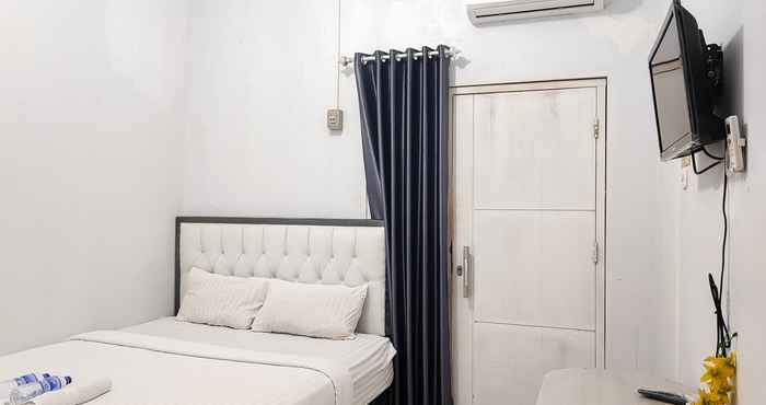 Bedroom RedDoorz Syariah near Lapangan Persijam Jambi