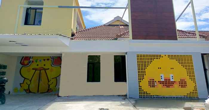 ภายนอกอาคาร Bebek Kuning Residence