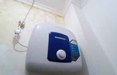 Toilet Kamar 2 OYO 93777 Aulia Residence