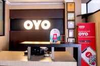 Lobby Super OYO 617 Sukaraja Residence Syariah