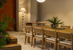 ロビー 7 Alma House