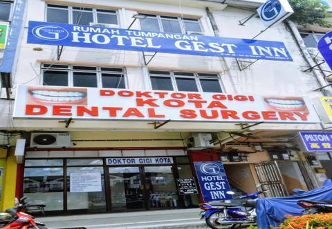 Luar Bangunan OYO 90963 Gest Inn 