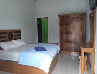 Bedroom 2 OYO 93523 Penginapan Laras Paminggir