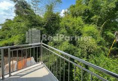 Nearby View and Attractions 3 JENGGO Riverside RedPartners Kampung Inggris Pare