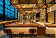 บาร์ คาเฟ่ และเลานจ์ HIIVE by Fusion Binh Duong New City