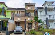 Bangunan 2 Villa Kusuma Estate 21 With Private Pool by N2K