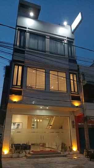 Hotel Star, Rp 327.600