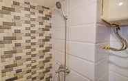 In-room Bathroom 6 OYO 93366 Apartement Grand Sentraland By Rai Property