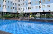 Swimming Pool 2 RedLiving Apartemen Urbantown Serpong - Aurora Rooms