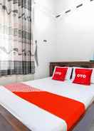 BEDROOM OYO 93571 Wisma Air Mancur Homestay