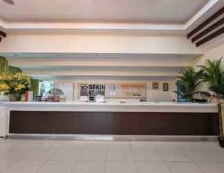 Lobby 2 OYO 89849 Sekin Hotel And Resort