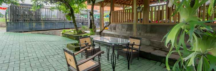 Lobi SPOT ON 93612 Kencana Homestay Syariah