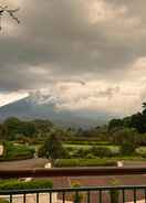 VIEW_ATTRACTIONS Prestige Villa Rancamaya Bogor