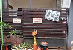 Exterior 3 OYO Life 93382 Gajayana Kost Female Only Syariah