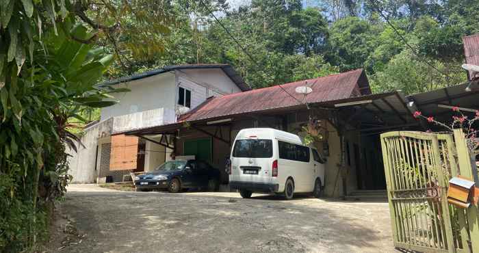 Bên ngoài OYO 90971 Pollock Homestay