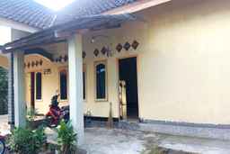 OYO 93435 Yuda Family Homestay Near Desa Wisata Hijau Bilebante, AU$7