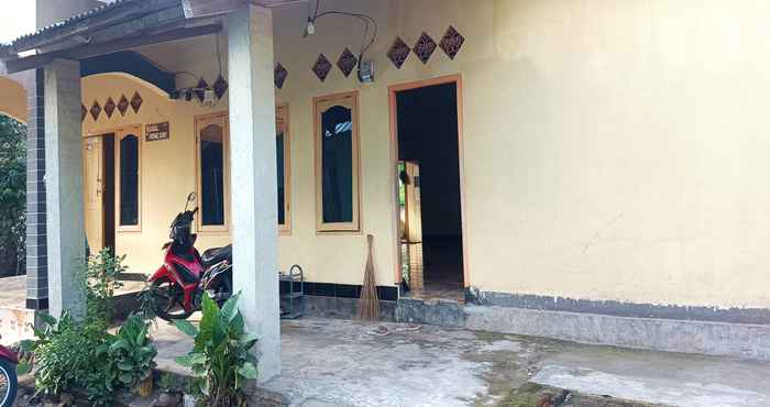 Bên ngoài OYO 93435 Yuda Family Homestay