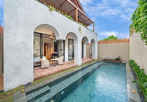 Swimming Pool Villa MJ Seminyak by Nagisa Bali
