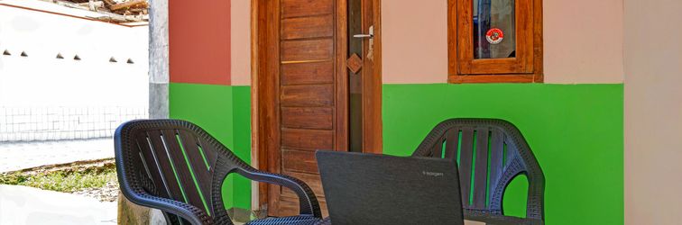 Lobby Hotel O Wisma Dua Putra Syariah