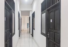 Lobby 6 SPOT ON 93722 Shannhay Guest House Syariah