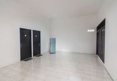 Lobby 5 SPOT ON 93722 Shannhay Guest House Syariah