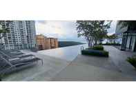 Swimming Pool Aesthetic 2-bedroom at Urban Suite with Infinite Pool