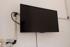 Accommodation Services Hotel O Neva Guest House SyariahNearWaduk Cipta Karya