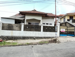 Exterior 4 OYO 93629 Villa Cemara Syariah