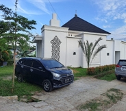 Exterior 4 OYO 93714 Guest House Gembul Syariah