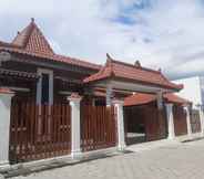 Exterior 4 Capital O 93719 Homestay Omah Bidadari