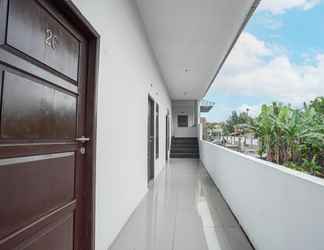 Lobi 2 OYO 93476 Owo Guest House Syariah 