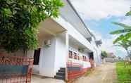 Layanan Hotel 5 OYO 93476 Owo Guest House Syariah 