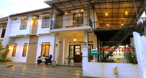 Exterior 2 Hotel O D' Maktab Homestay Syariah