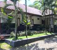 ภายนอกอาคาร 5 Capital O 93882 The Pondok Palma Villa & Resto