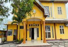 Exterior 6 OYO 93521 Wisma Flamboyan 